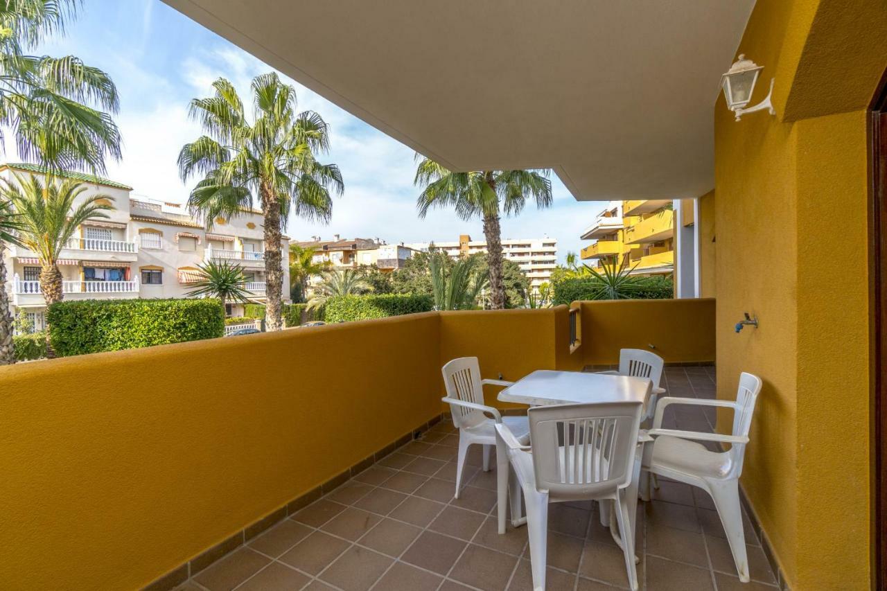Apartmento Carla Punta Prima Torrevieja Kültér fotó