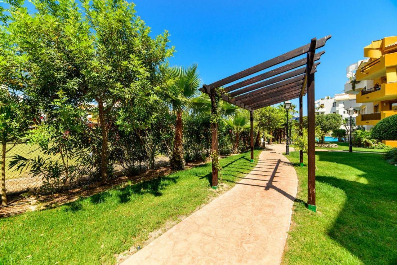Apartmento Carla Punta Prima Torrevieja Kültér fotó